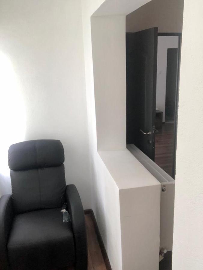 Silene Studio Κραϊόβα Εξωτερικό φωτογραφία