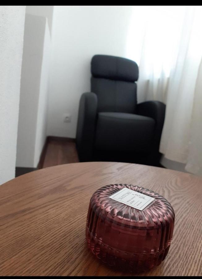 Silene Studio Κραϊόβα Εξωτερικό φωτογραφία